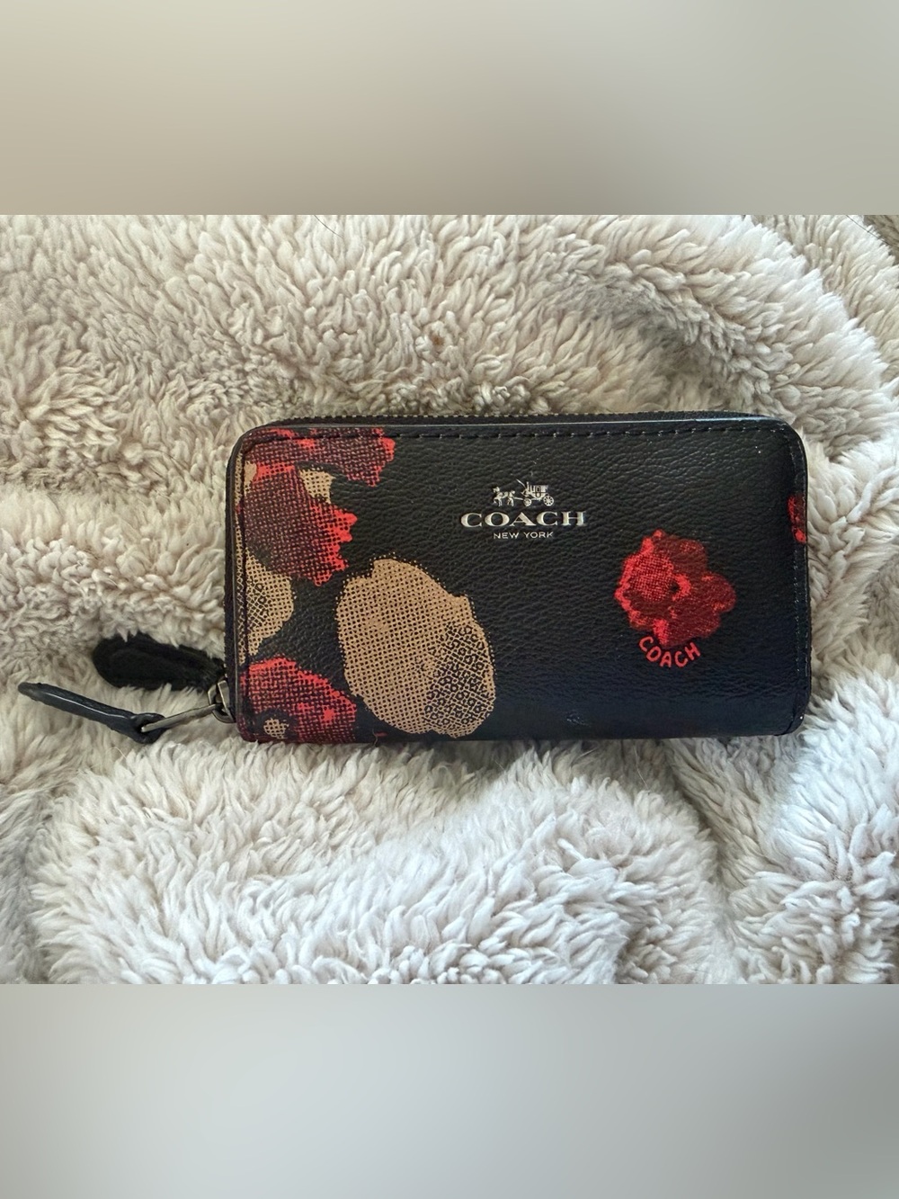 Coach Halftone Floral Double Zip Black Leather Red Beige Floral Print Wallet
